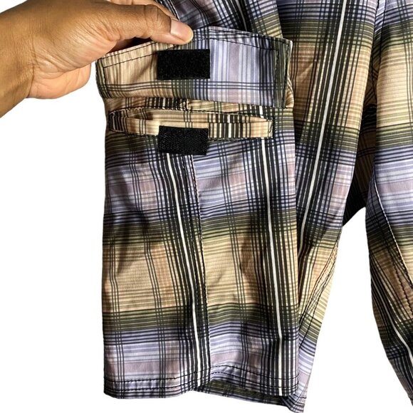 Mojo Sportswear Men's Plaid Stretch Fit Shorts - Picture 6 of 10